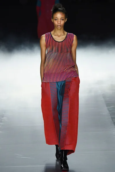 Look 5